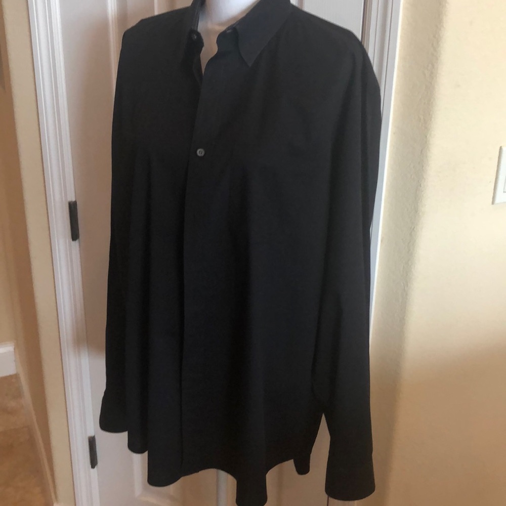 Joseph Abboud Men’s Black Button Down Shirt